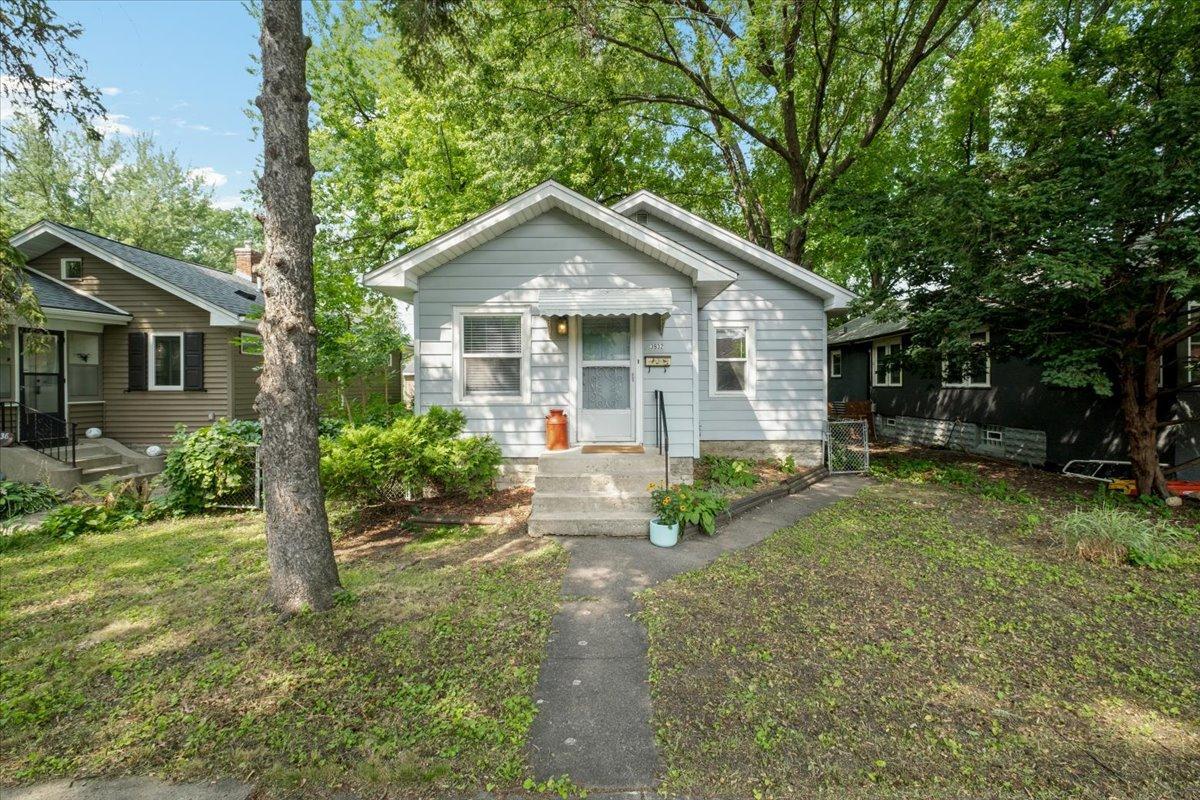 3932 45th Avenue S Property Photo 2