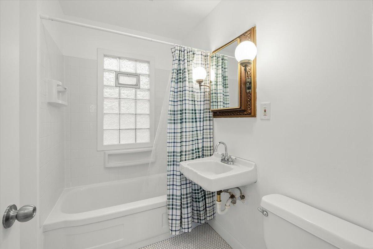 3932 45th Avenue S Property Photo 12