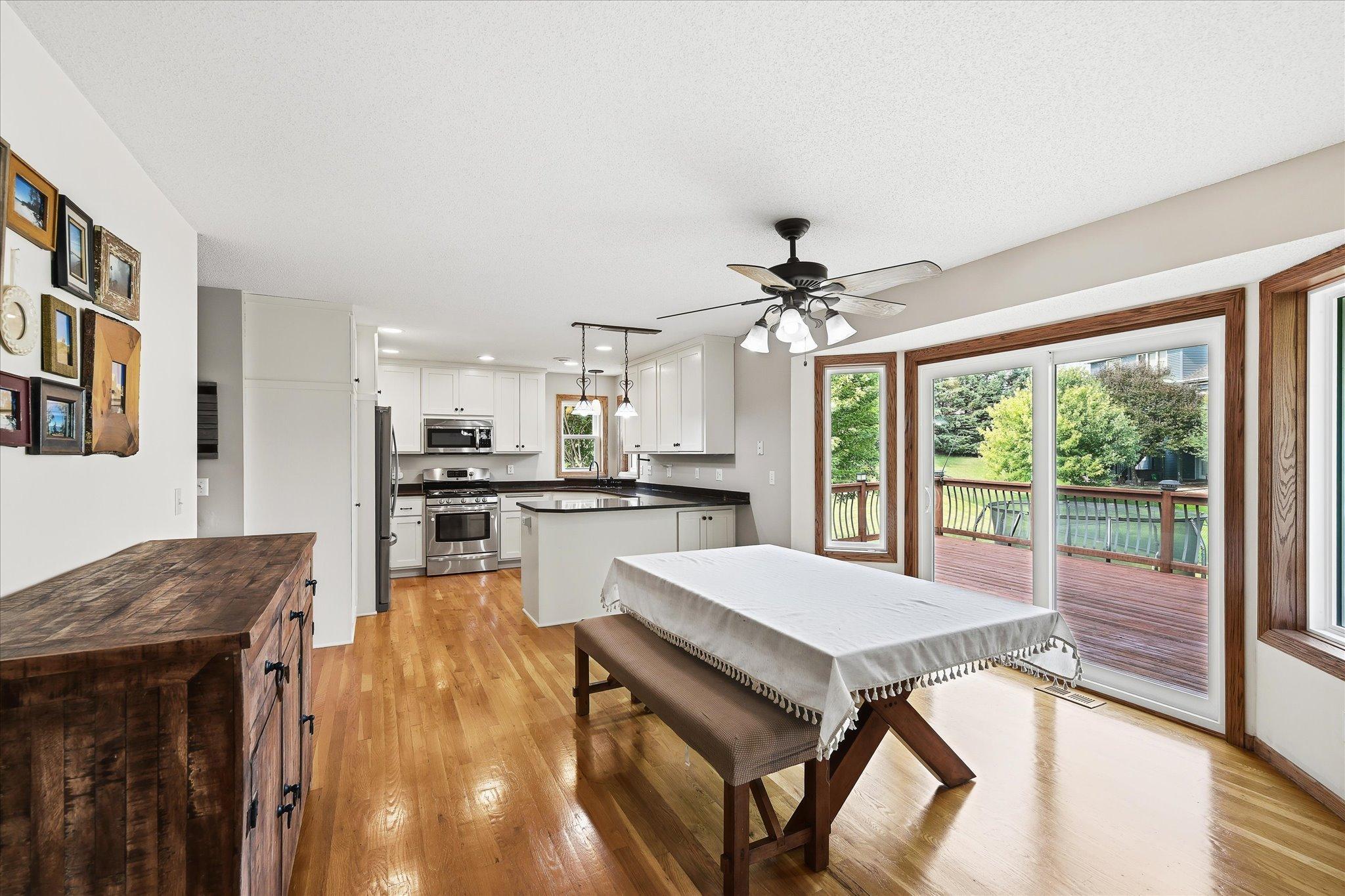 6592 Albert Court Property Photo 7