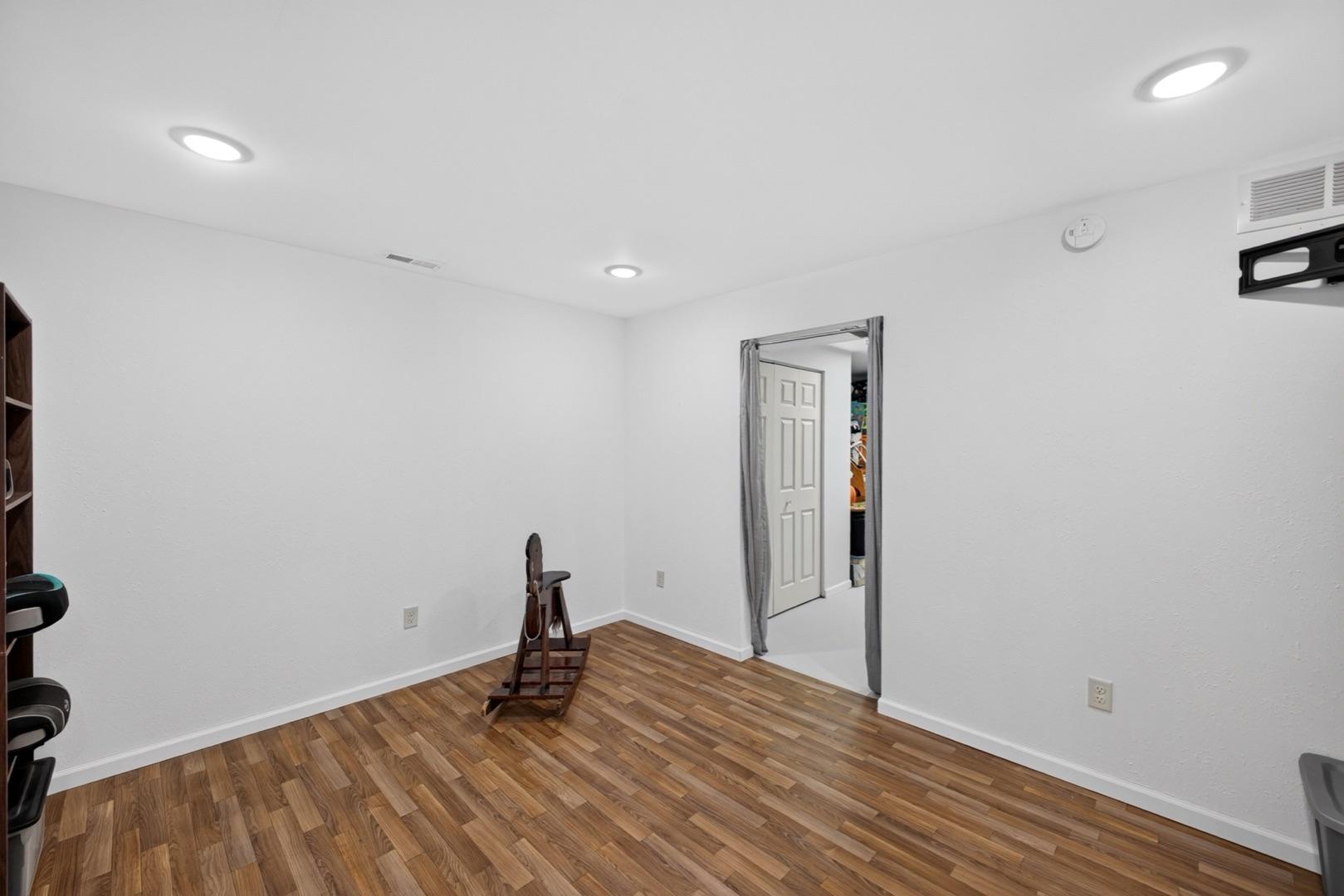 913 2nd Street Nw Property Photo 27