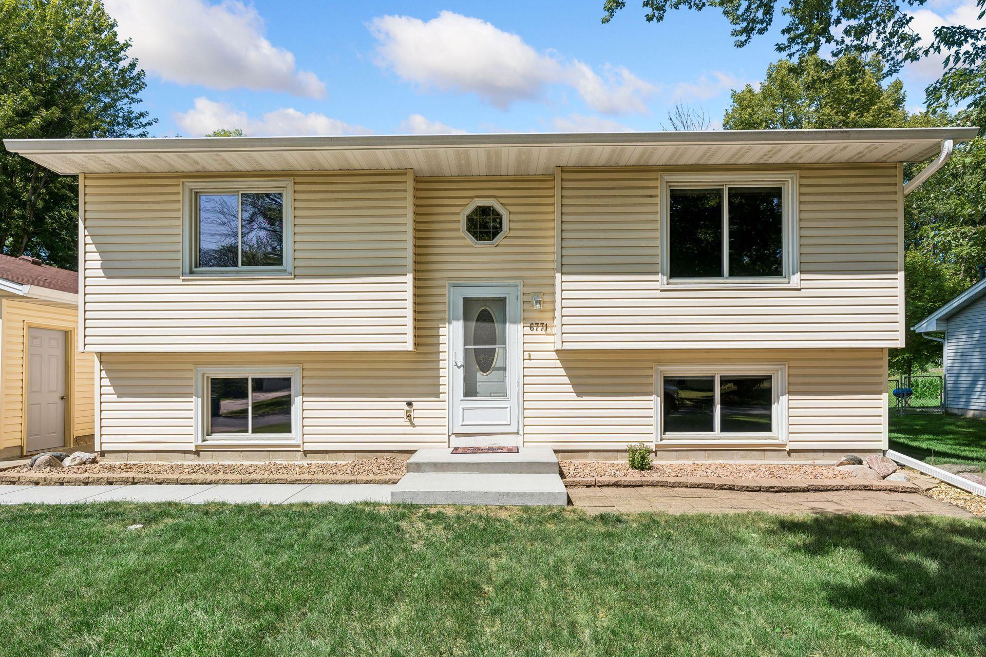 6771 Maple Drive Property Photo 4