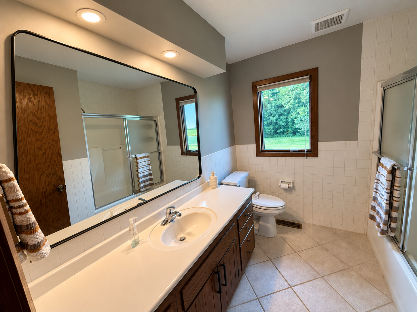4910 210th Avenue Se Property Photo 14