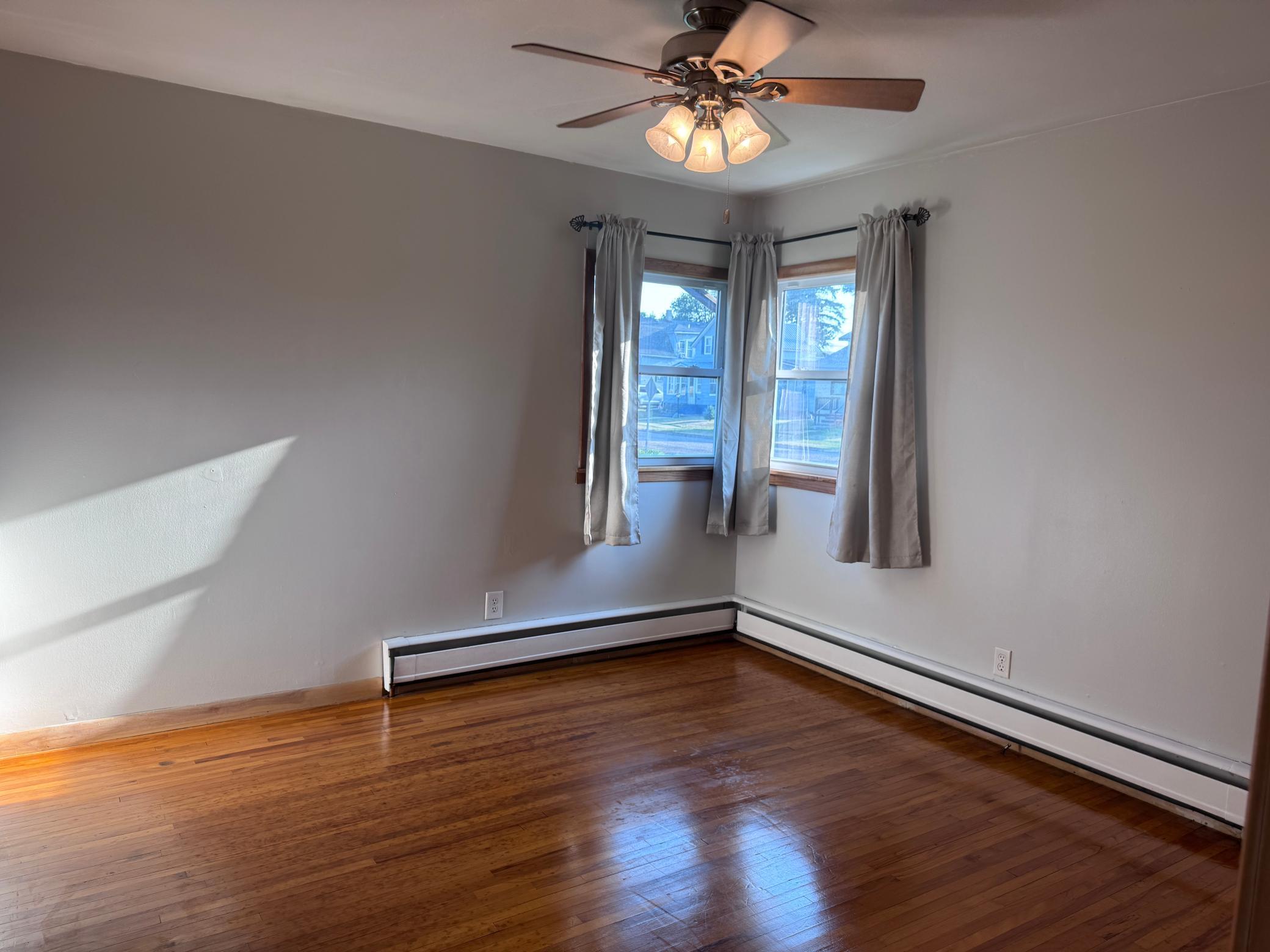 101 2nd Avenue E Property Photo 11