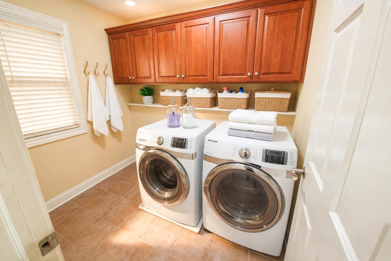 3411 Tralee Lane Ne Property Photo 11