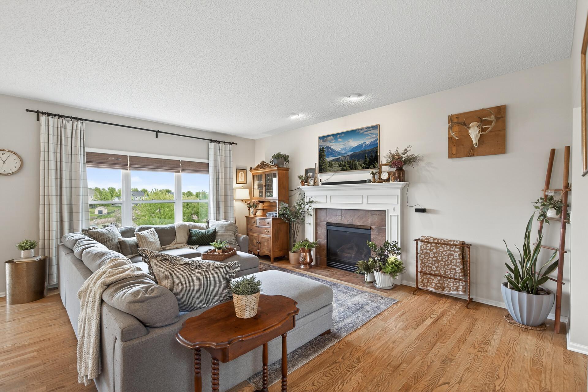 6698 Mackenzie Avenue Ne Property Photo 12