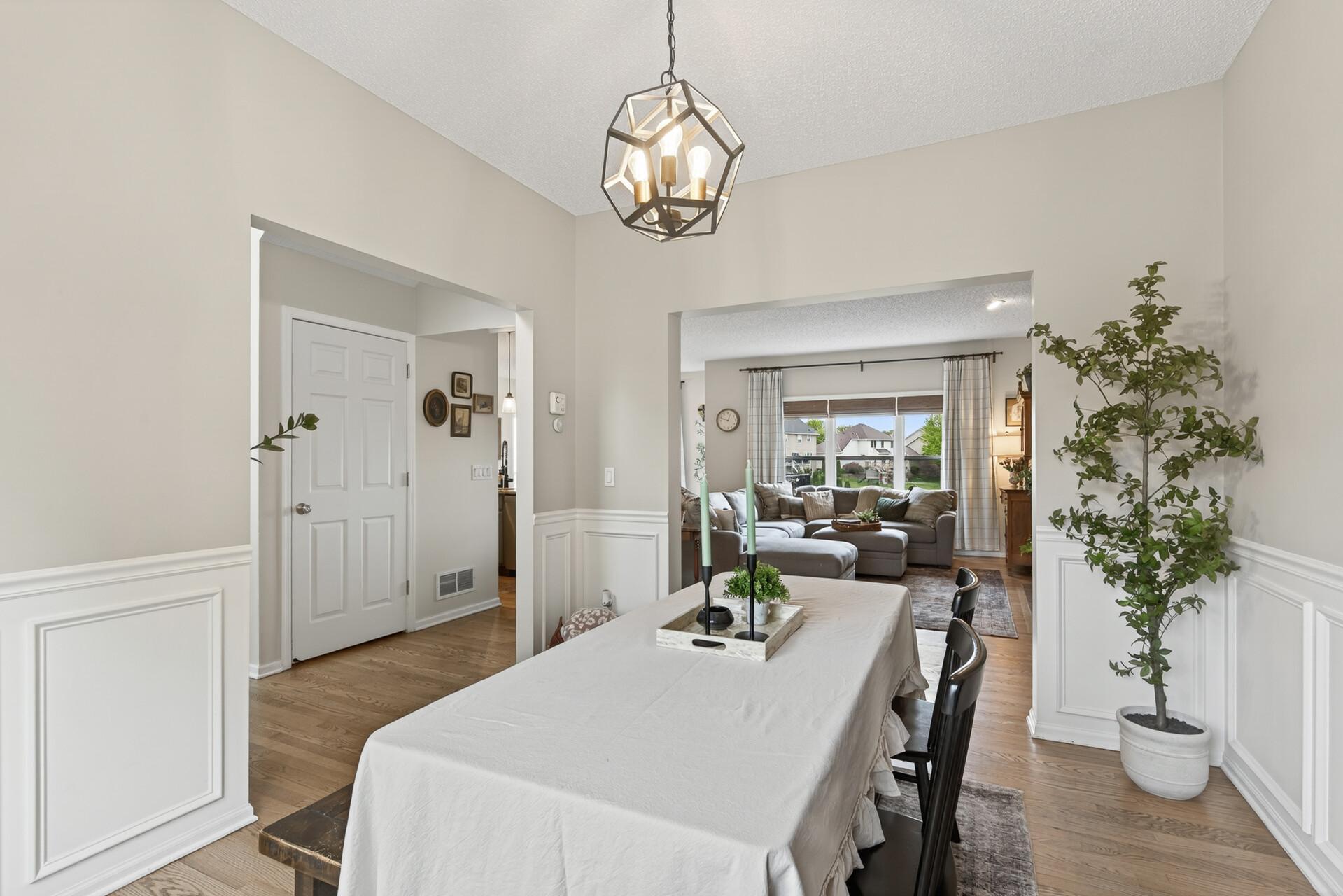 6698 Mackenzie Avenue Ne Property Photo 14