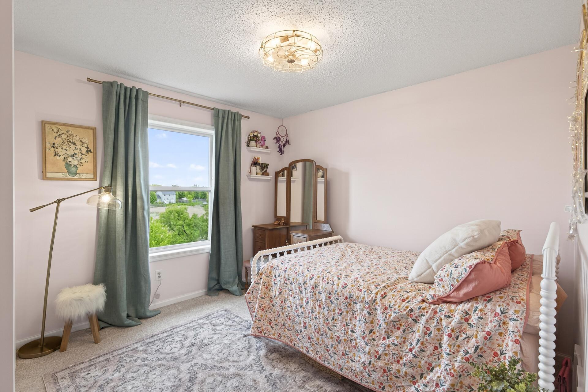 6698 Mackenzie Avenue Ne Property Photo 28