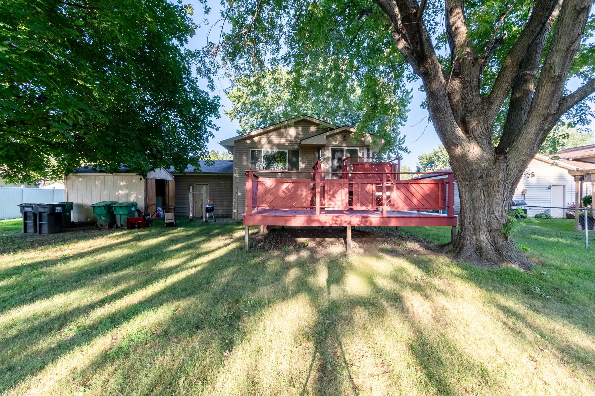 7733 Kentucky Avenue N Property Photo 15