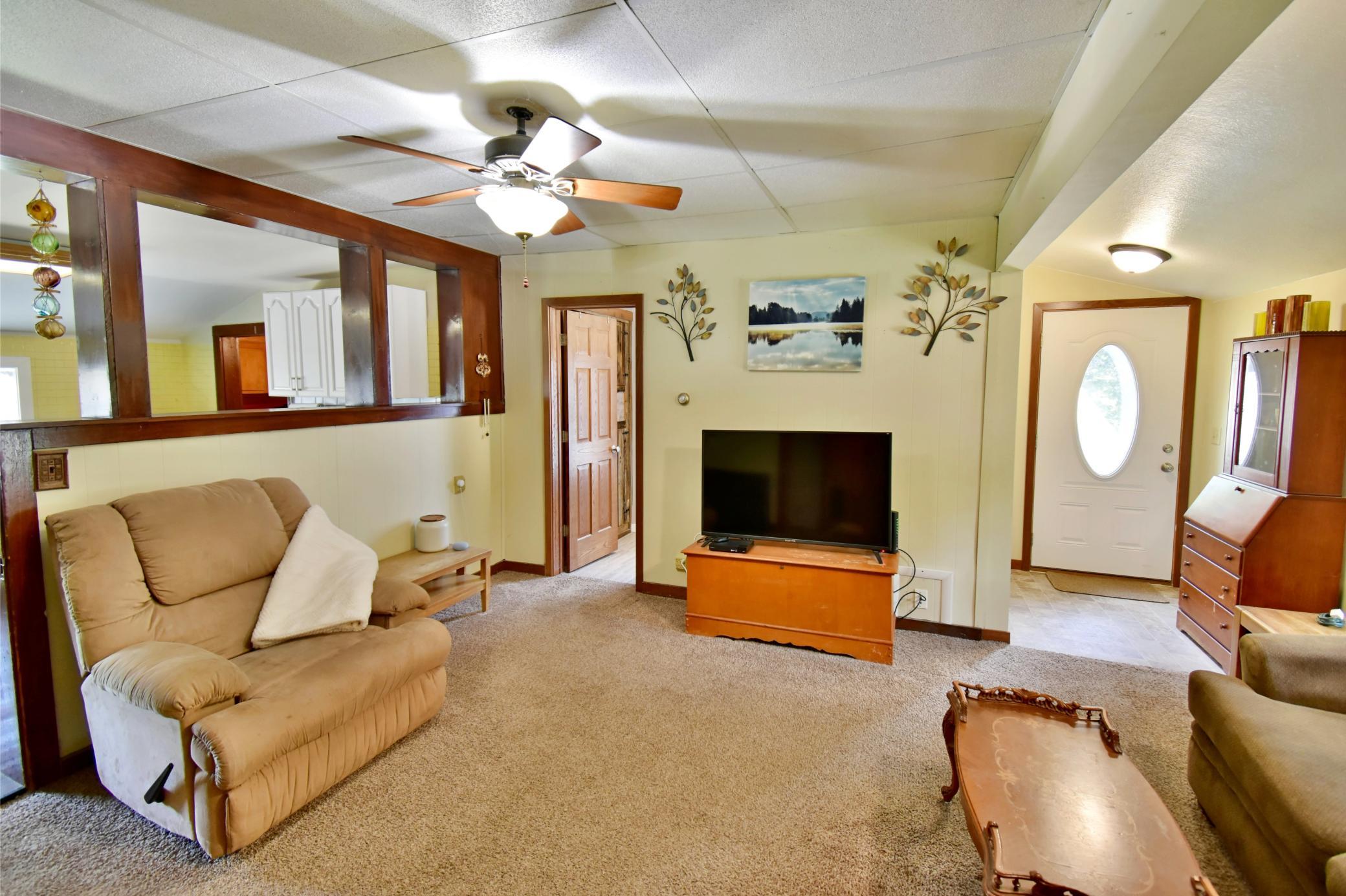 466 Bluff Street Ne Property Photo 7