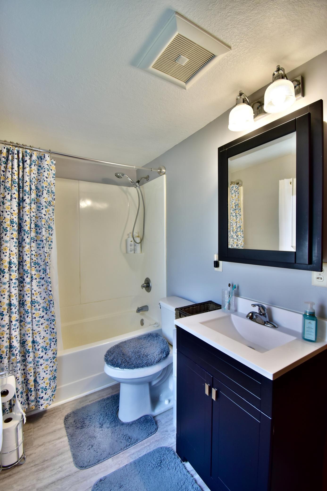 466 Bluff Street Ne Property Photo 8