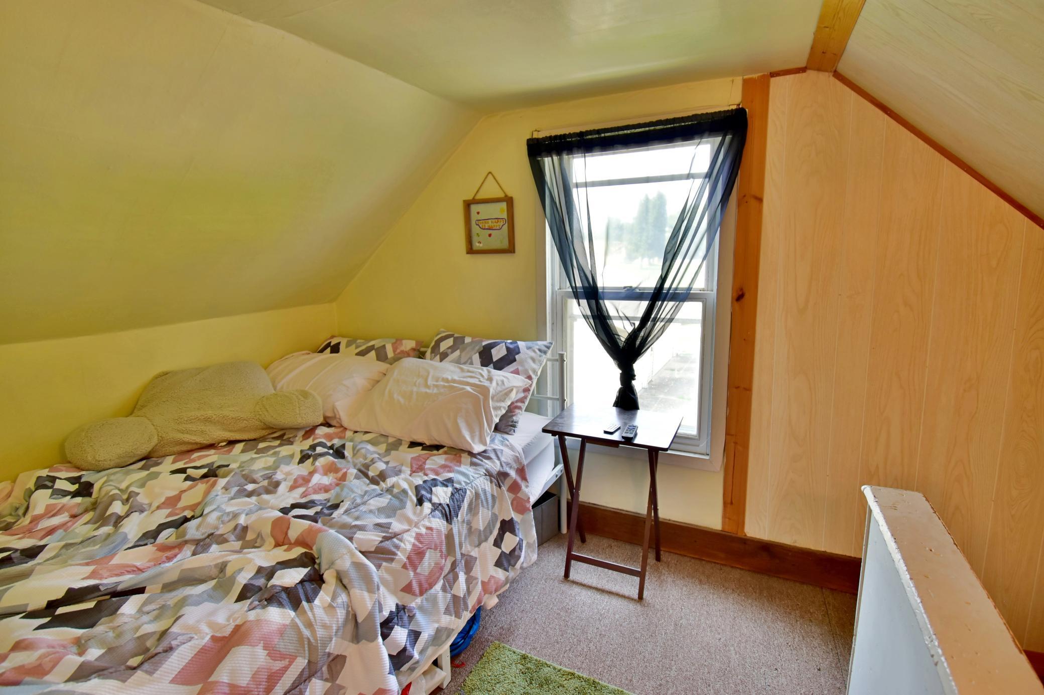 466 Bluff Street Ne Property Photo 14