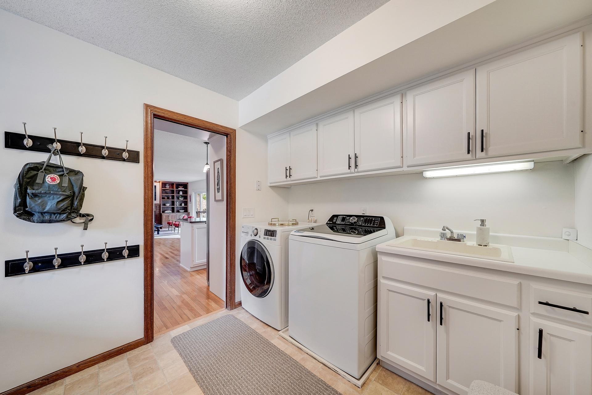 15810 Nursery Drive Property Photo 13