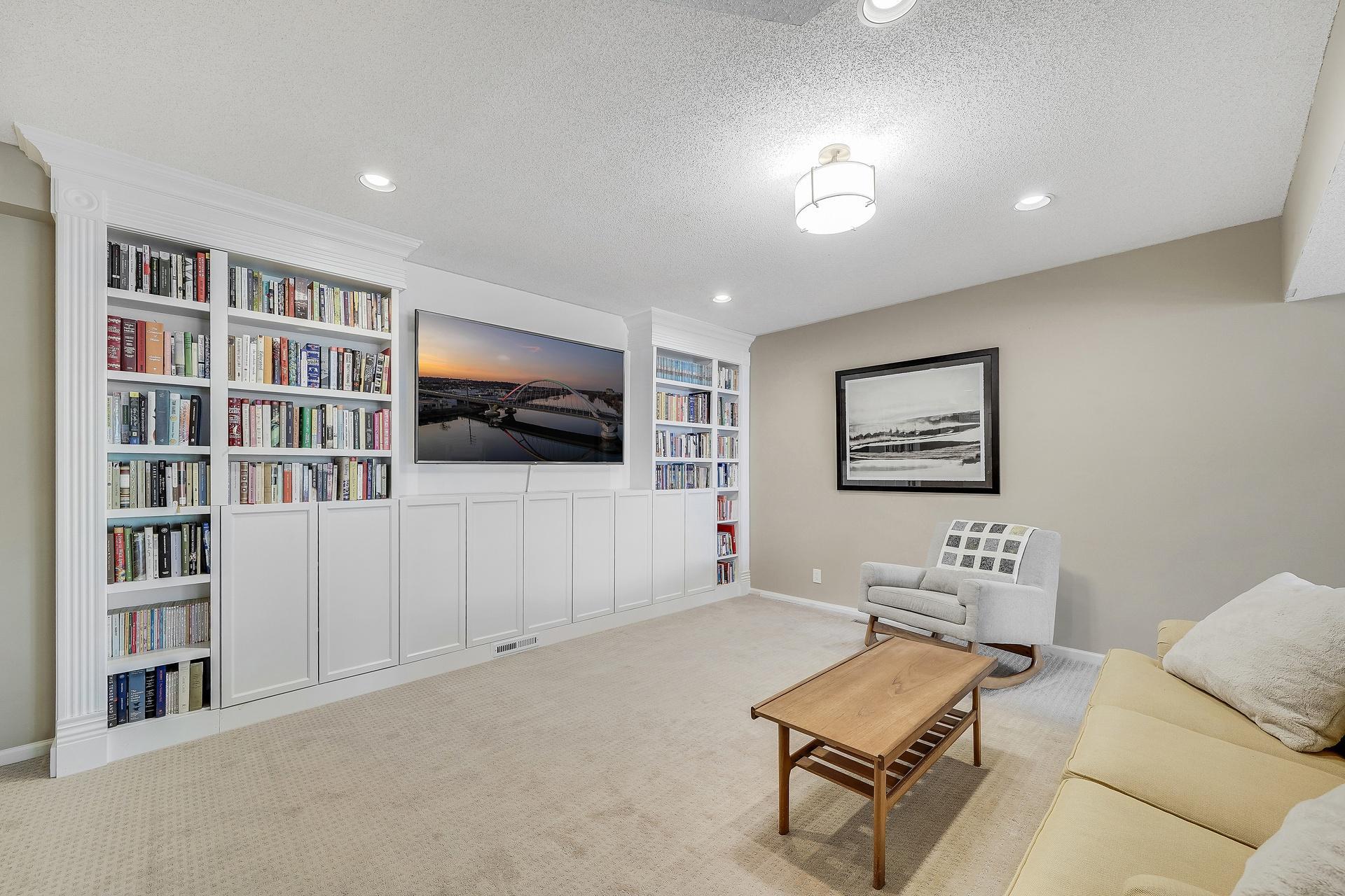 15810 Nursery Drive Property Photo 23