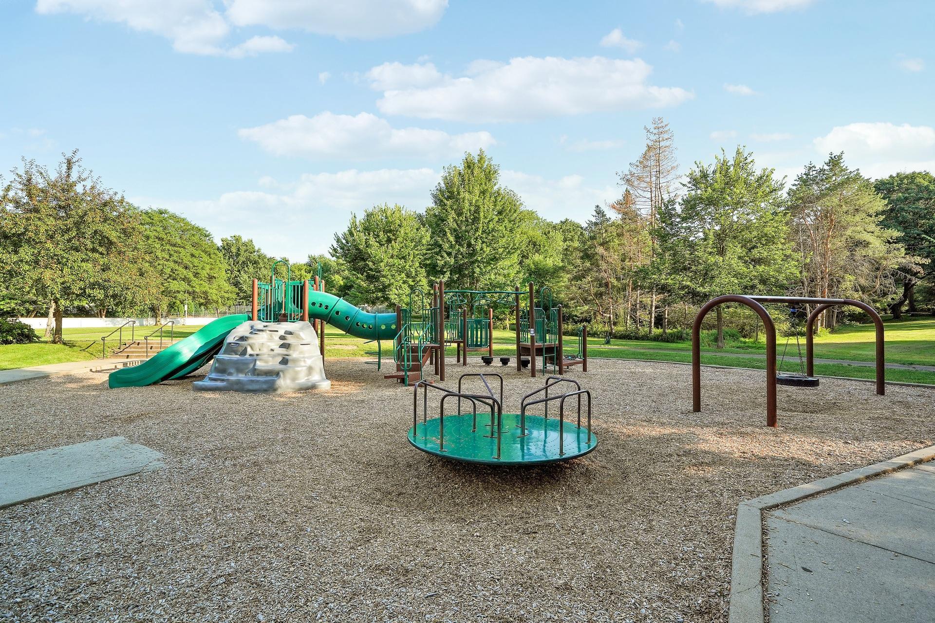 15810 Nursery Drive Property Photo 31