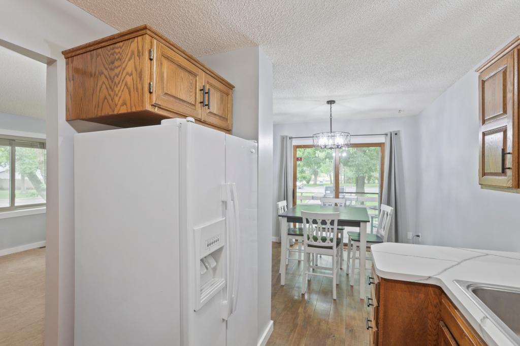 5536 Aldrich Drive N Property Photo 13