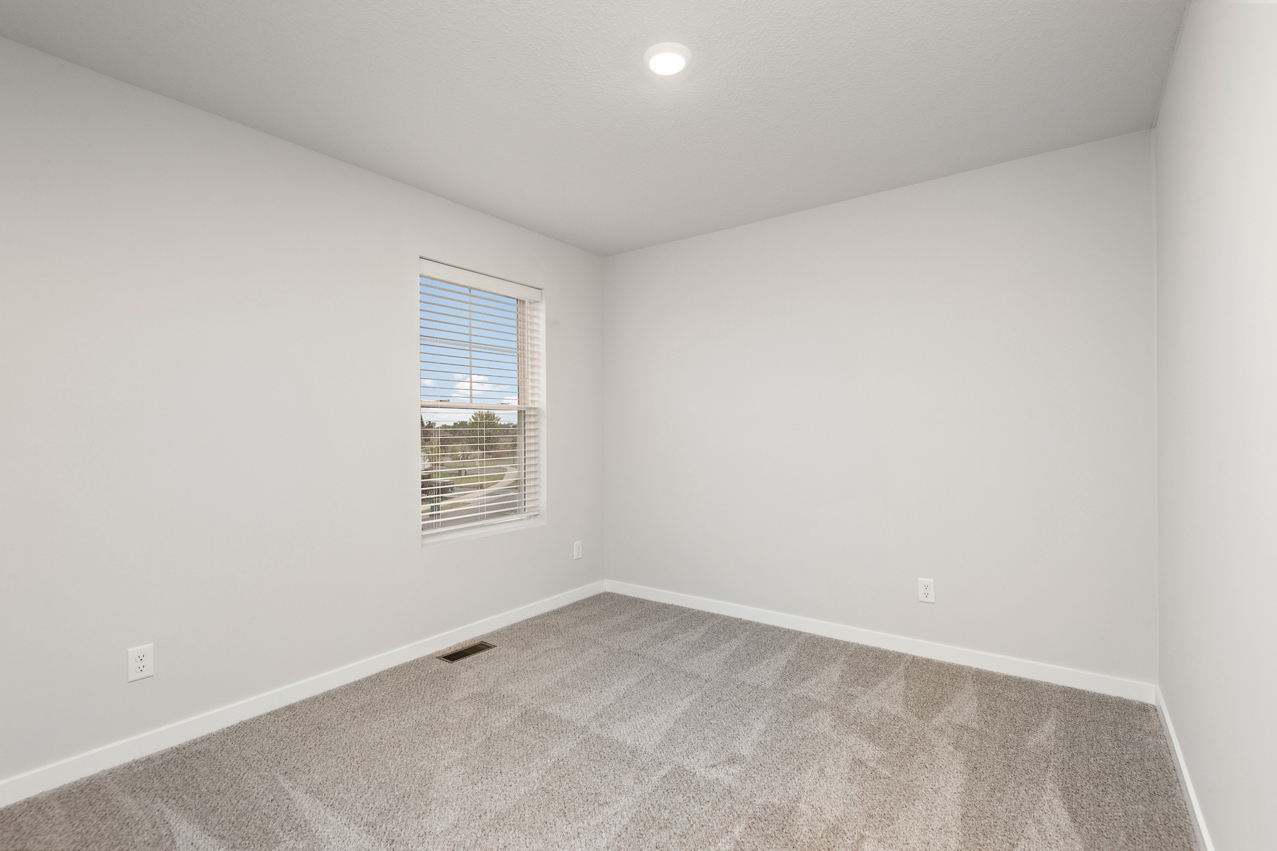 13909 Kamacite Terrace Nw Property Photo 19