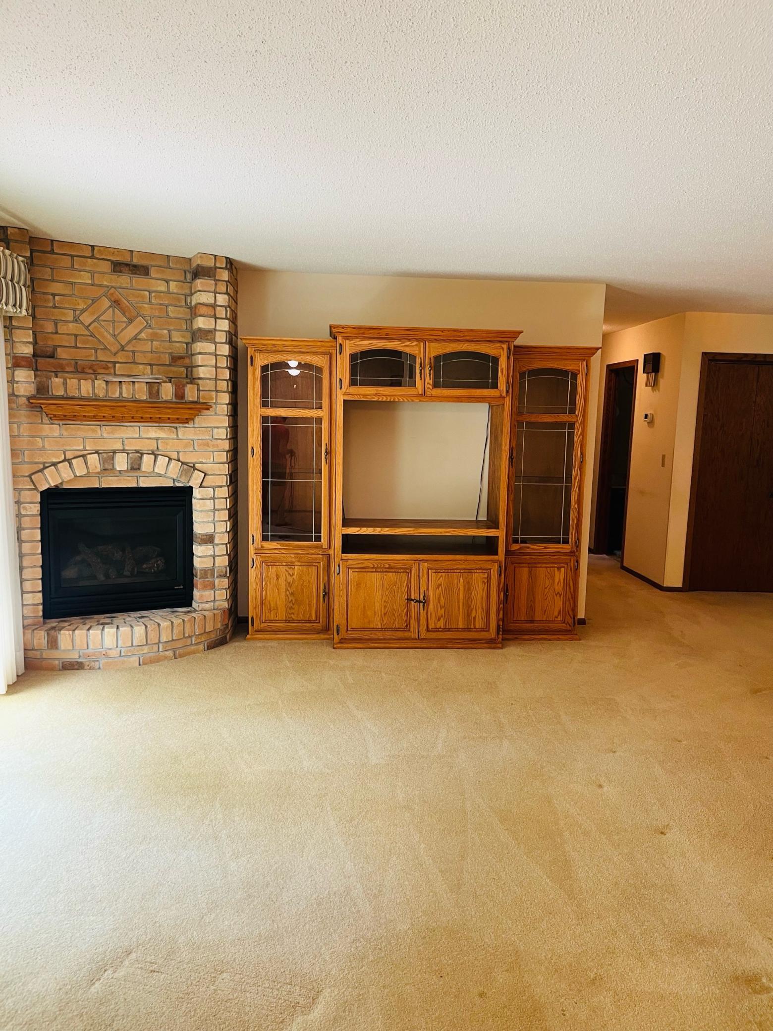 169 Mary Circle Property Photo 5