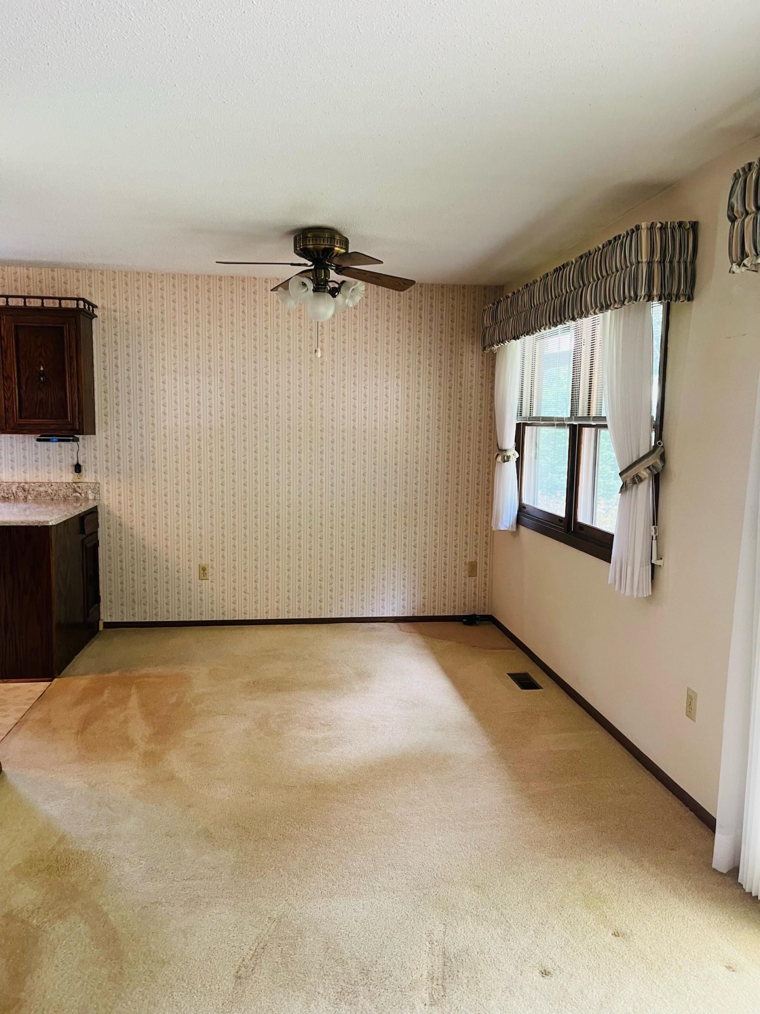 169 Mary Circle Property Photo 6