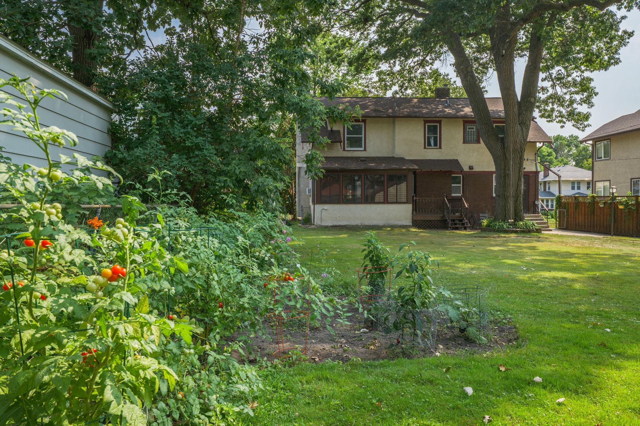 2133 Goodrich Avenue Property Photo 45