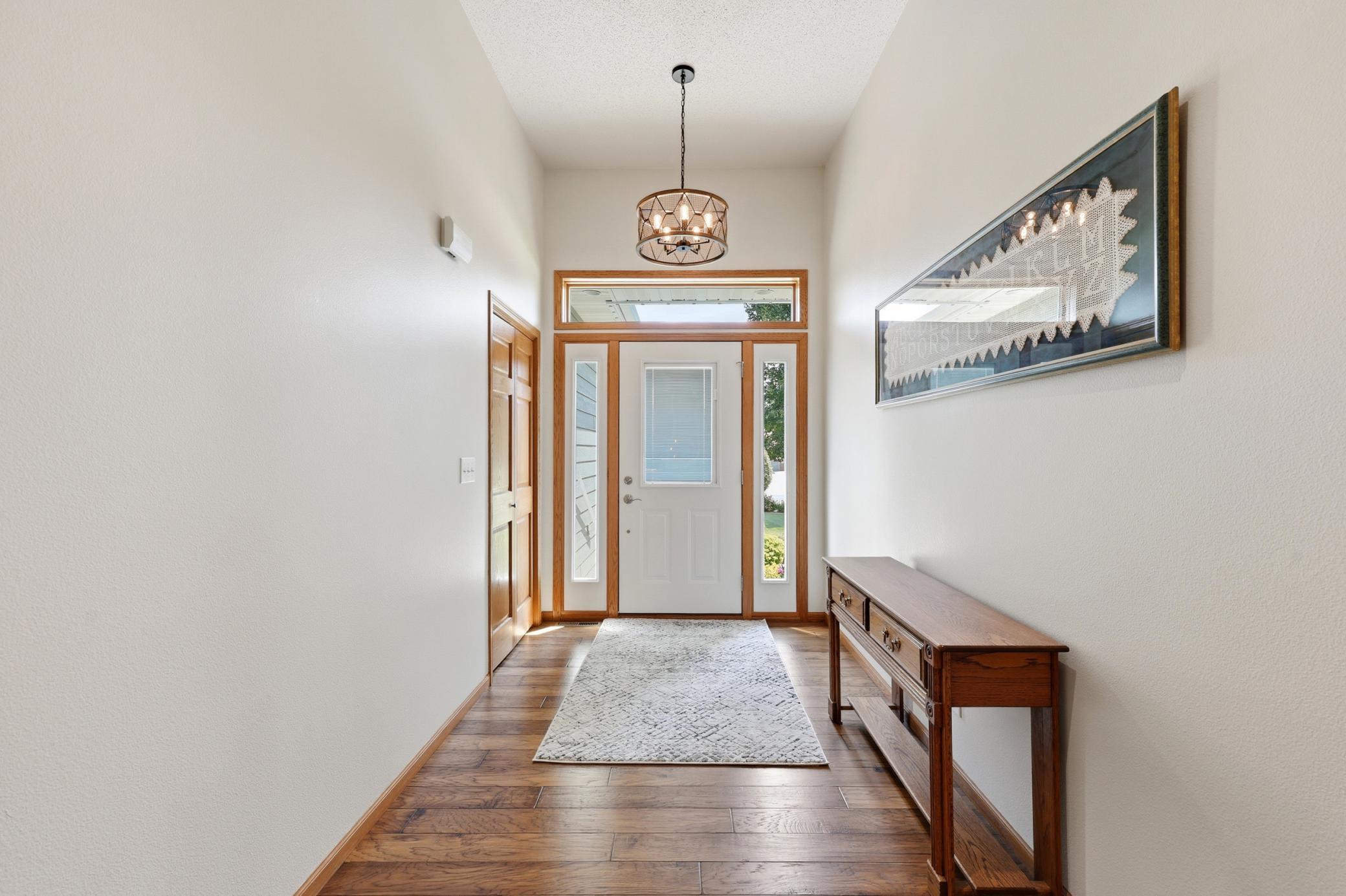 2040 Ruxton Court Property Photo 4