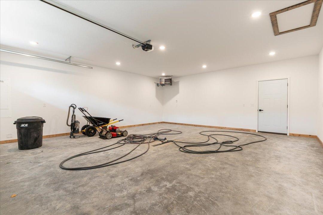 7592 White Overlook Drive Property Photo 24