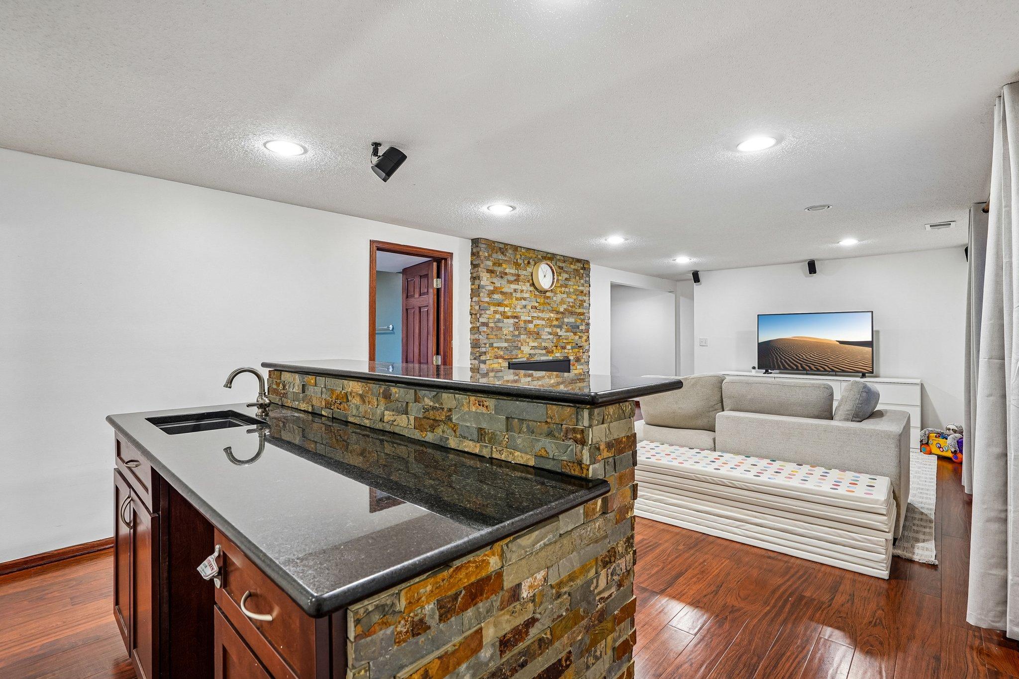 17425 Java Court N Property Photo 36