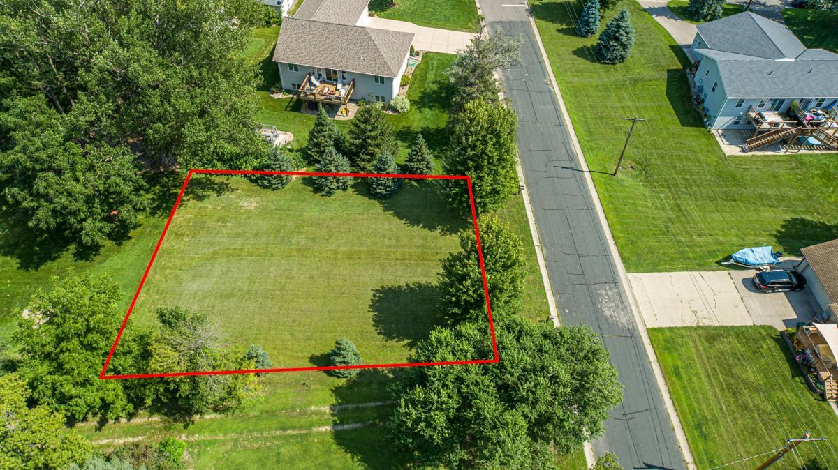 210 Mill Street W Property Photo 13