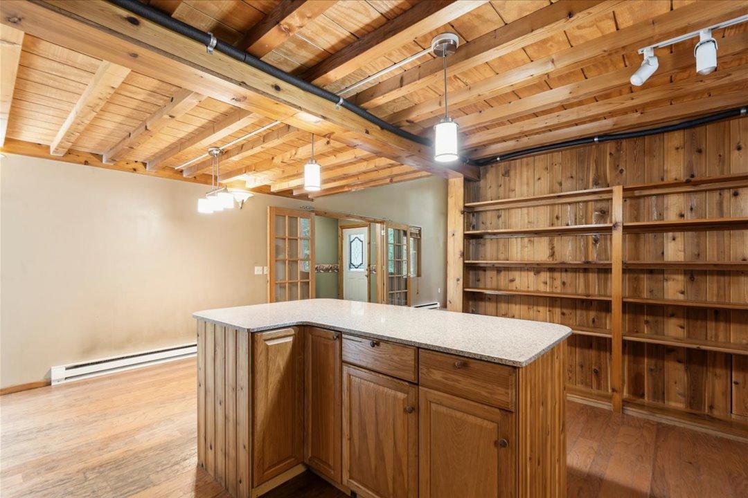 5457 Erin Road Property Photo 8