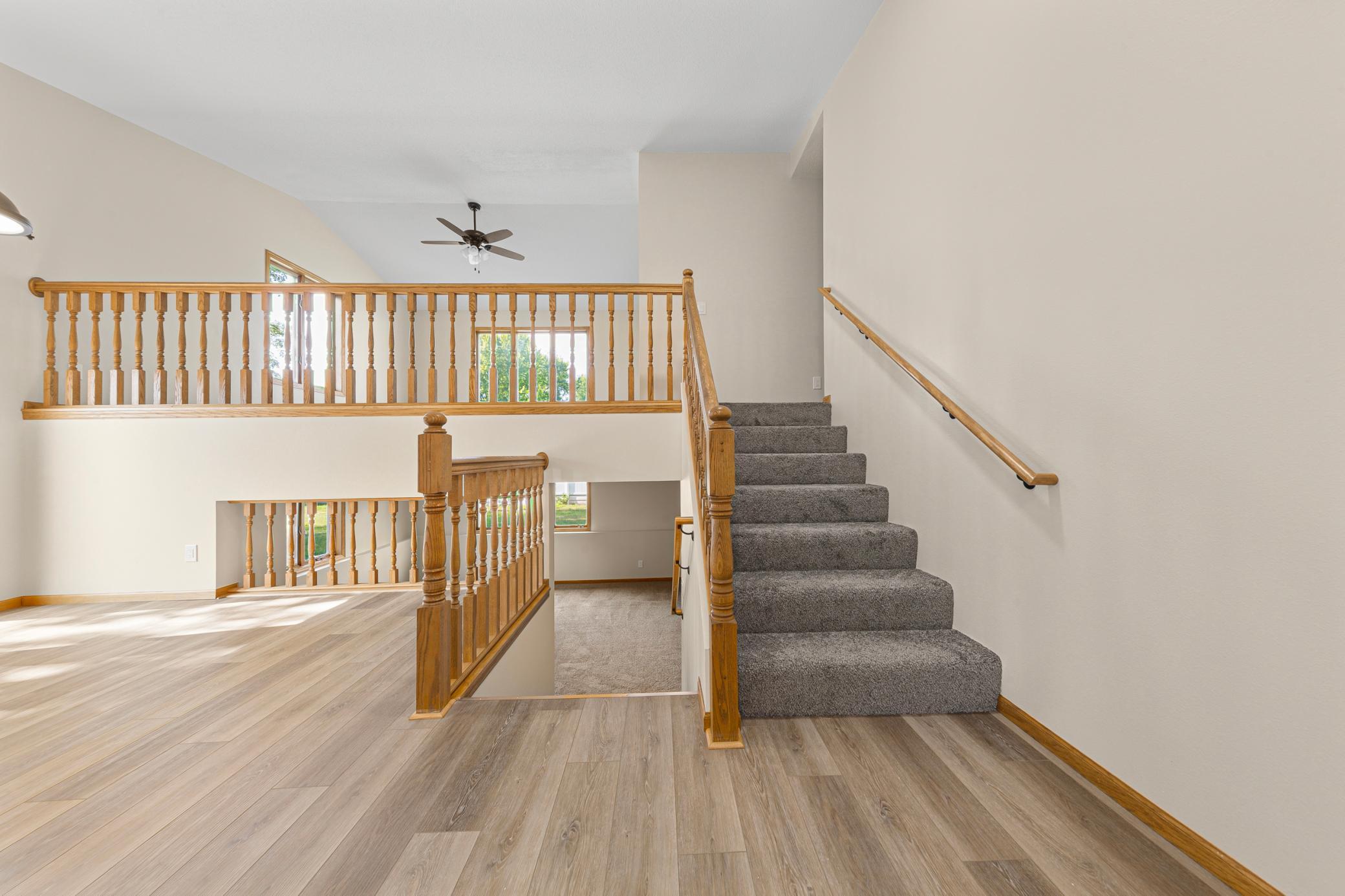 1676 Castle Drive Property Photo 12