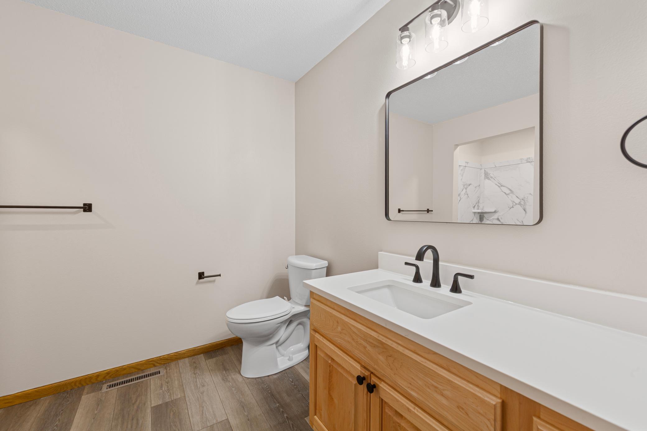 1676 Castle Drive Property Photo 22