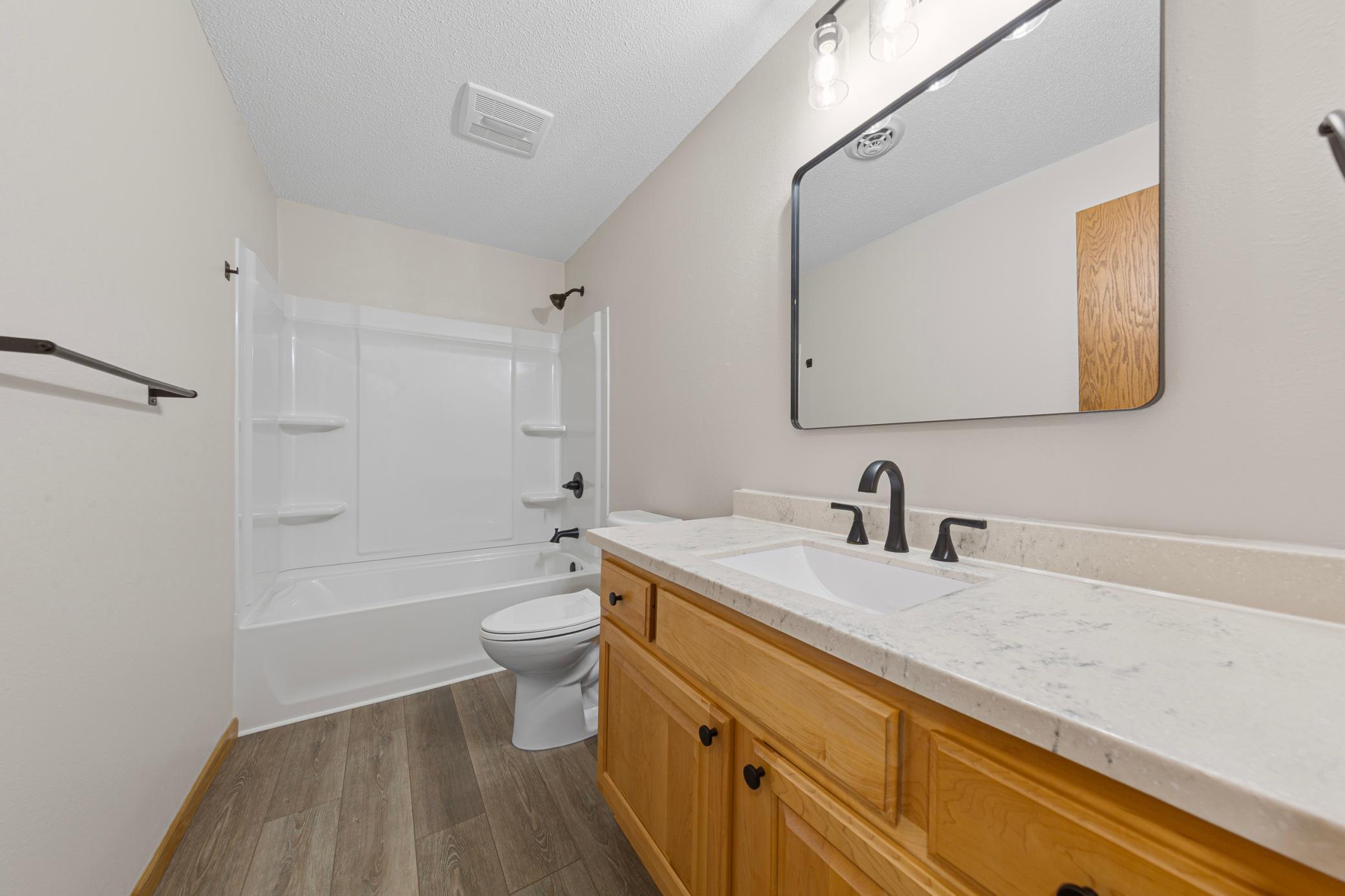 1676 Castle Drive Property Photo 32