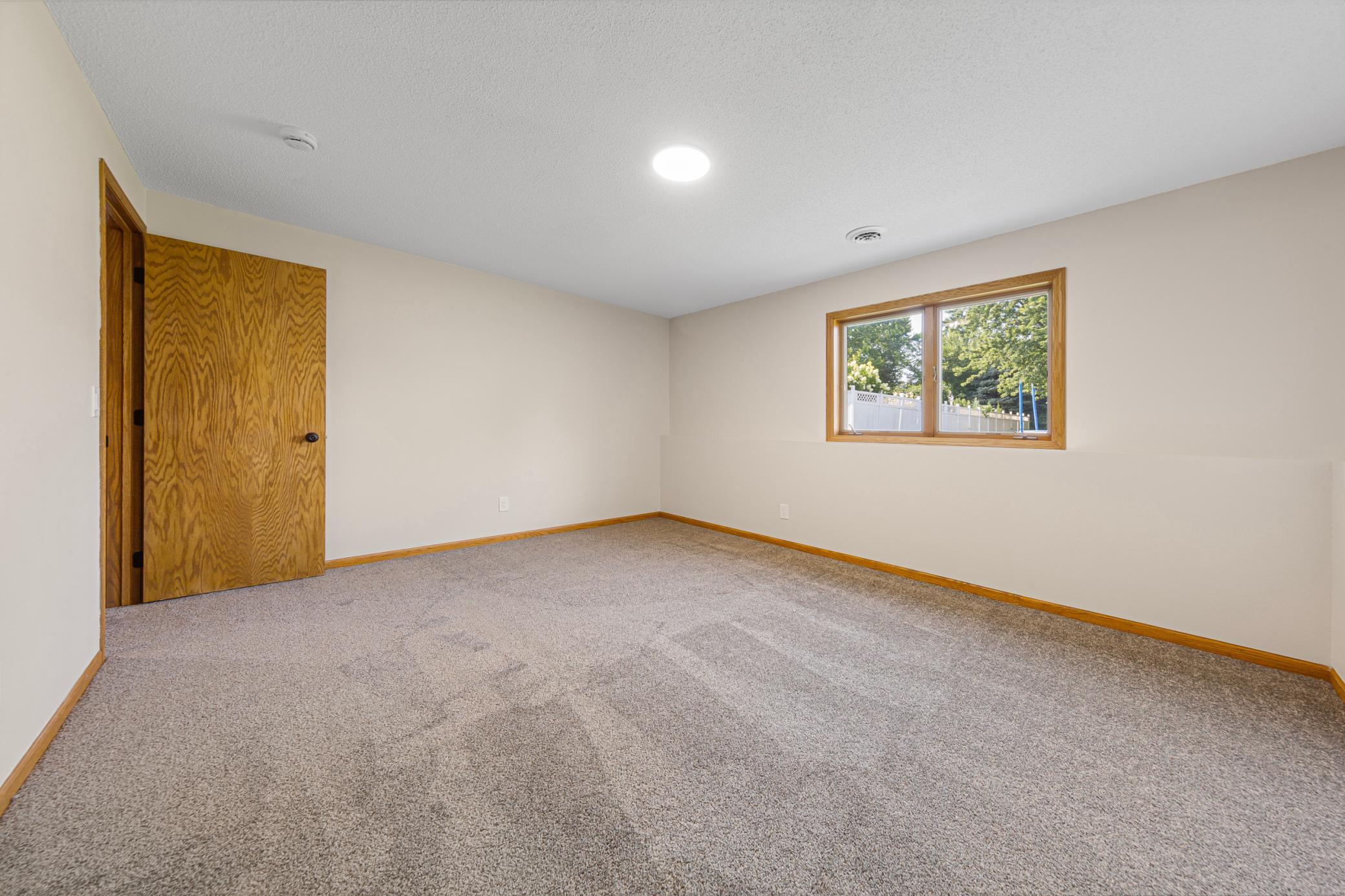 1676 Castle Drive Property Photo 34