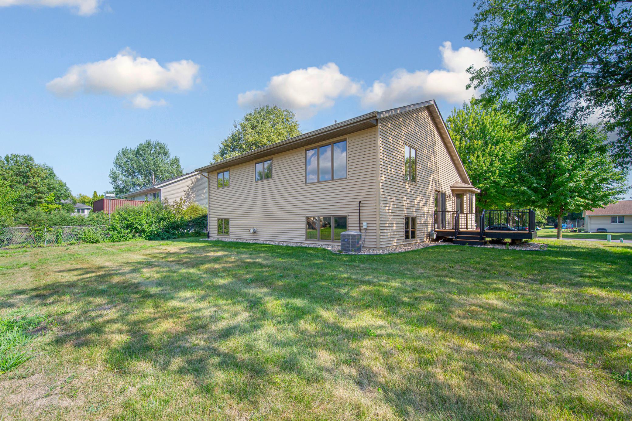 1676 Castle Drive Property Photo 35