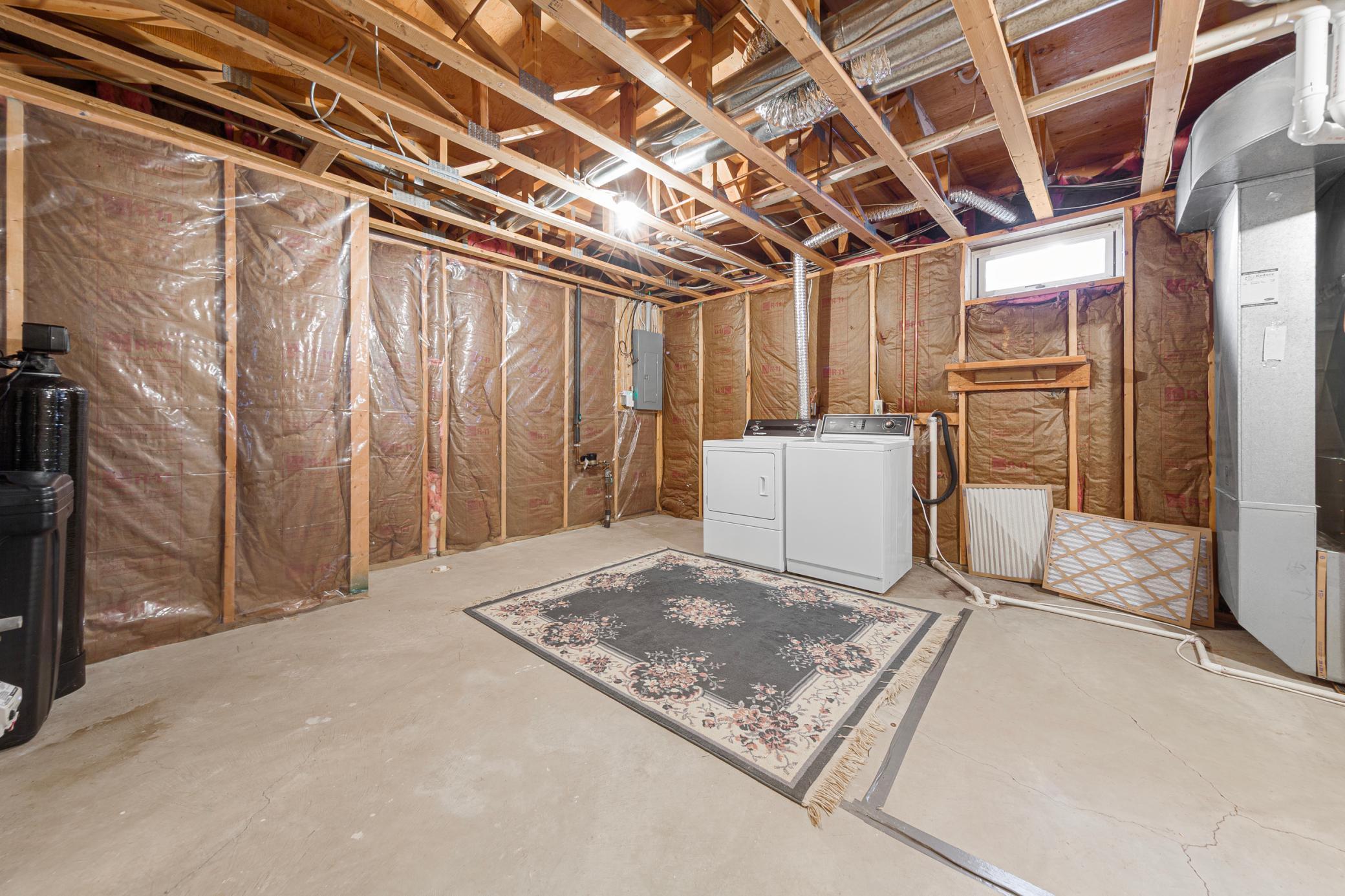 1676 Castle Drive Property Photo 40