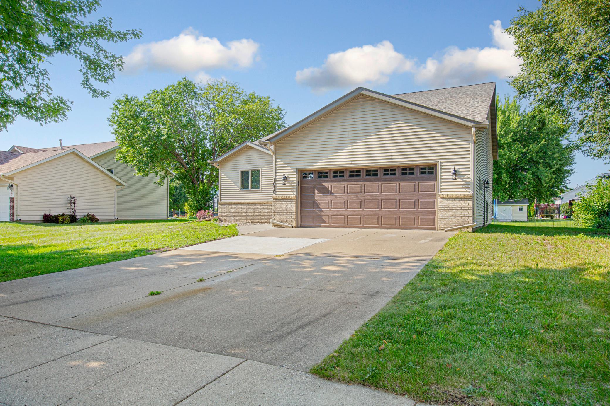 1676 Castle Drive Property Photo 42