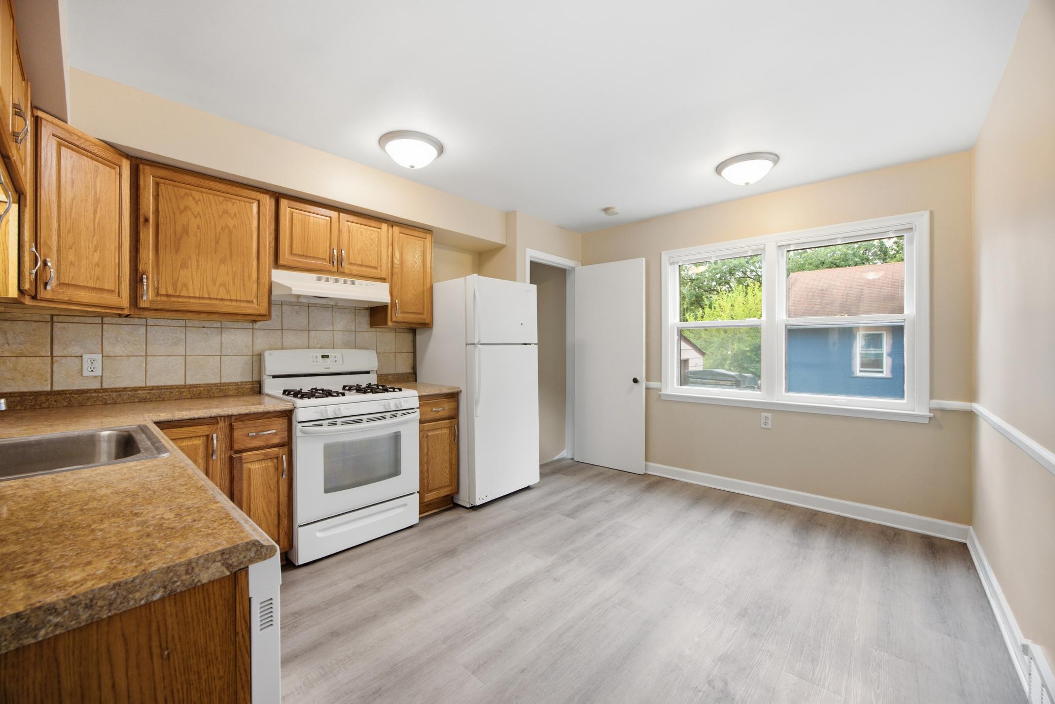 5410 44th Avenue N Property Photo 6