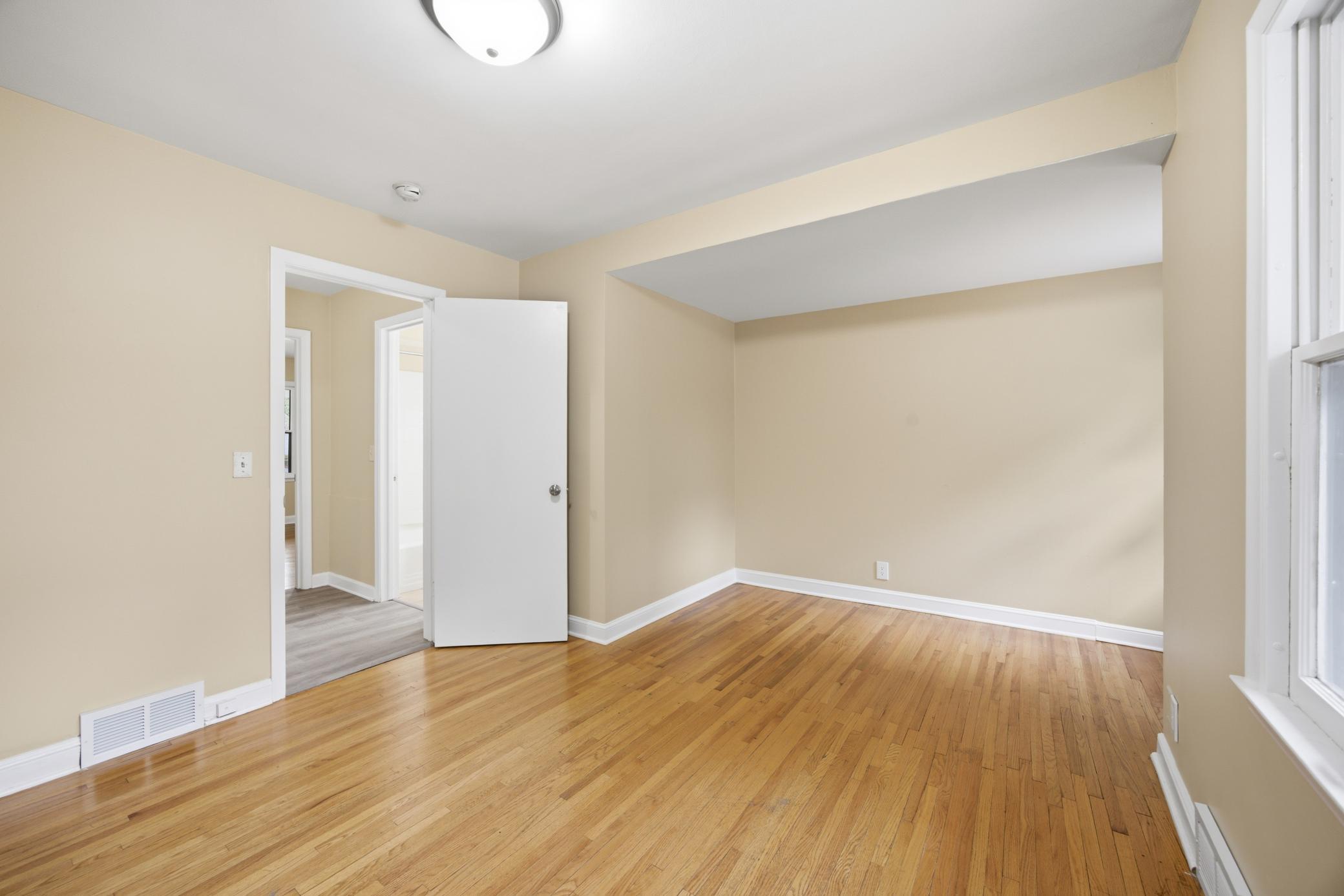 5410 44th Avenue N Property Photo 10