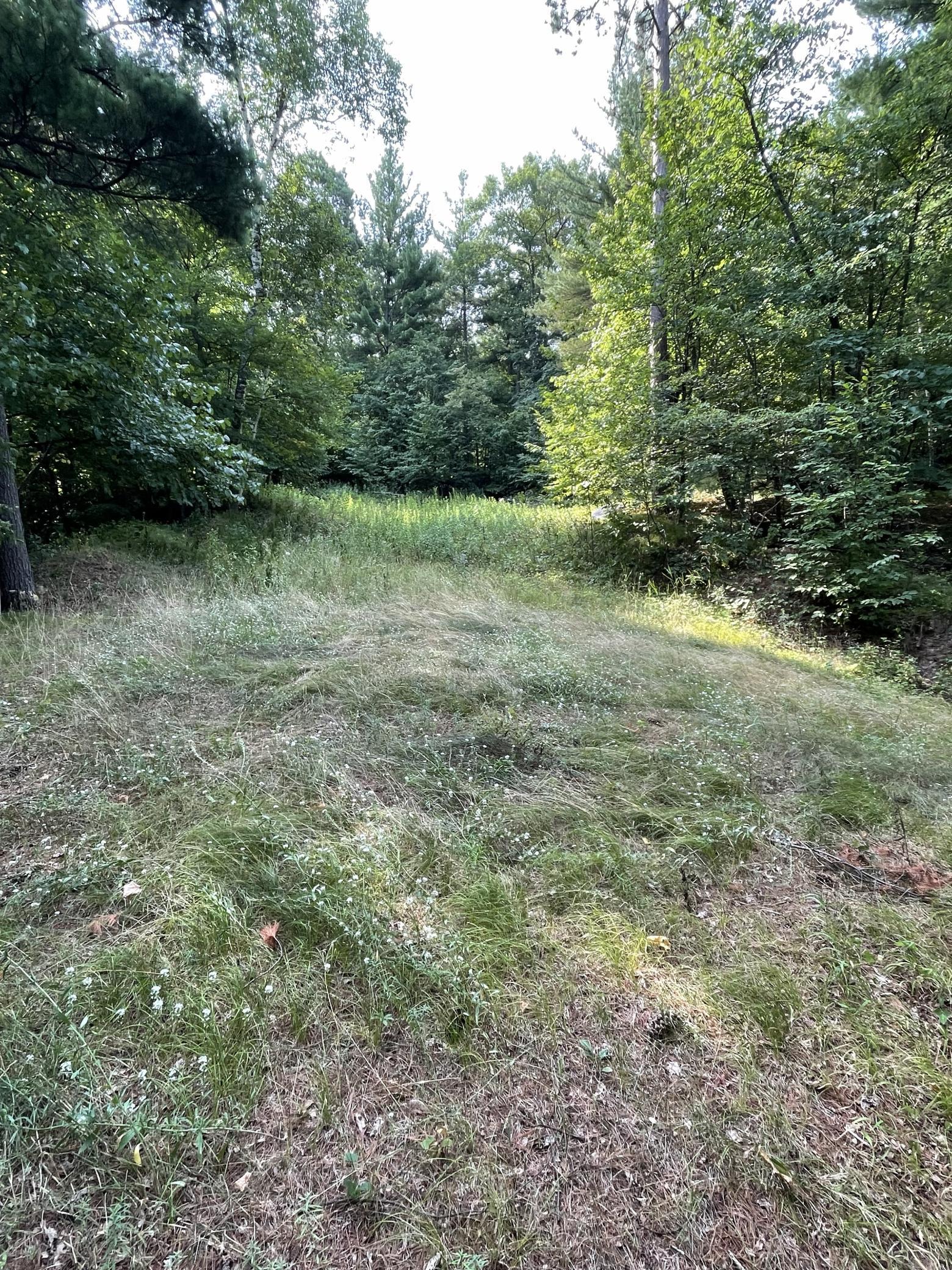 16574 Riverside Drive Property Photo 3