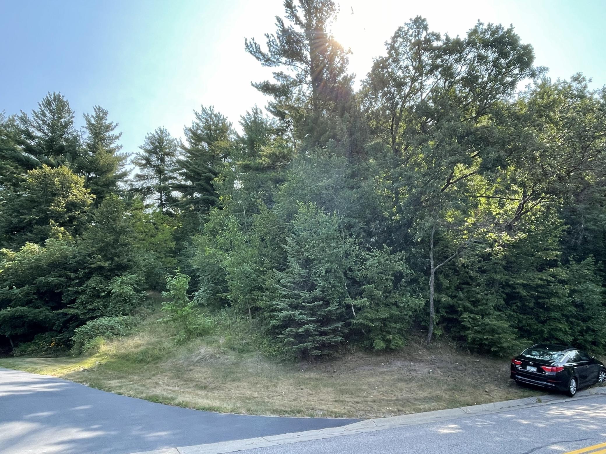 16574 Riverside Drive Property Photo 45