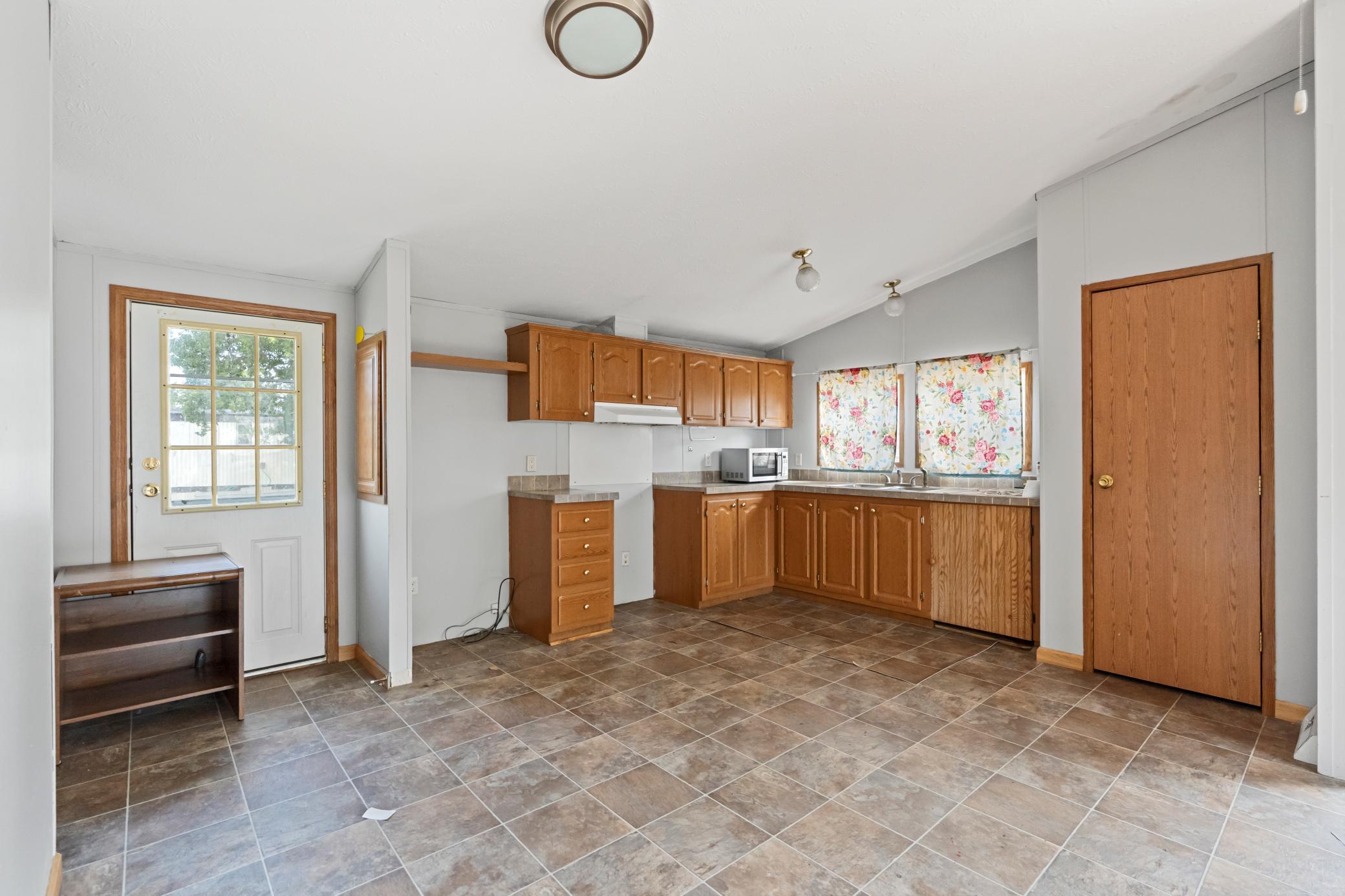13891 Pine View Acres Circle Property Photo 4