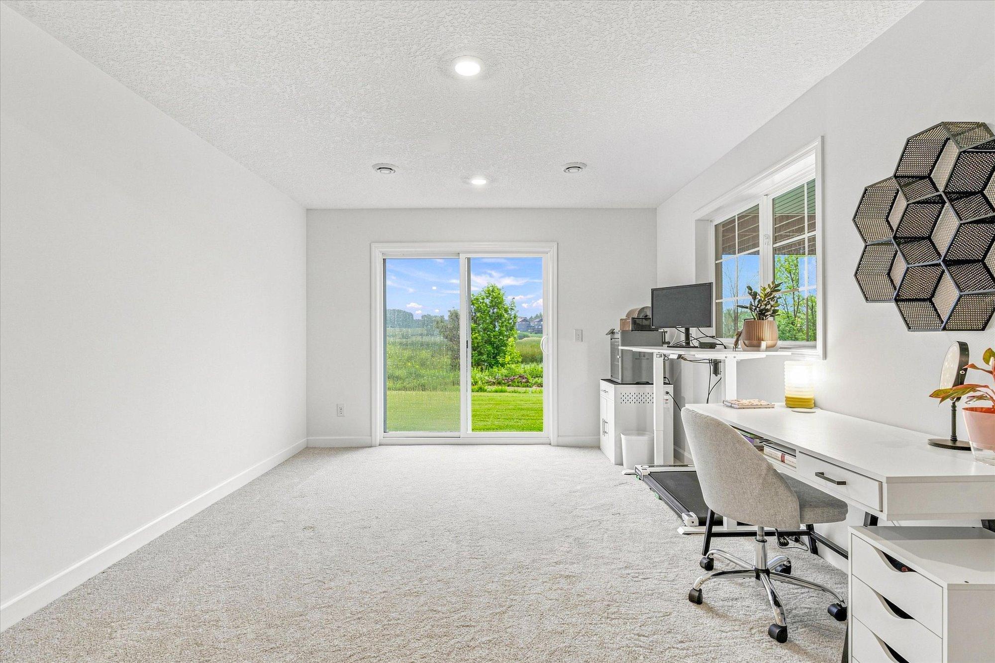 20106 68th Place Property Photo 40
