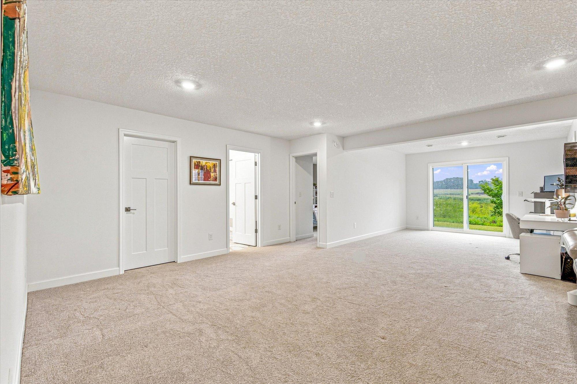 20106 68th Place Property Photo 43