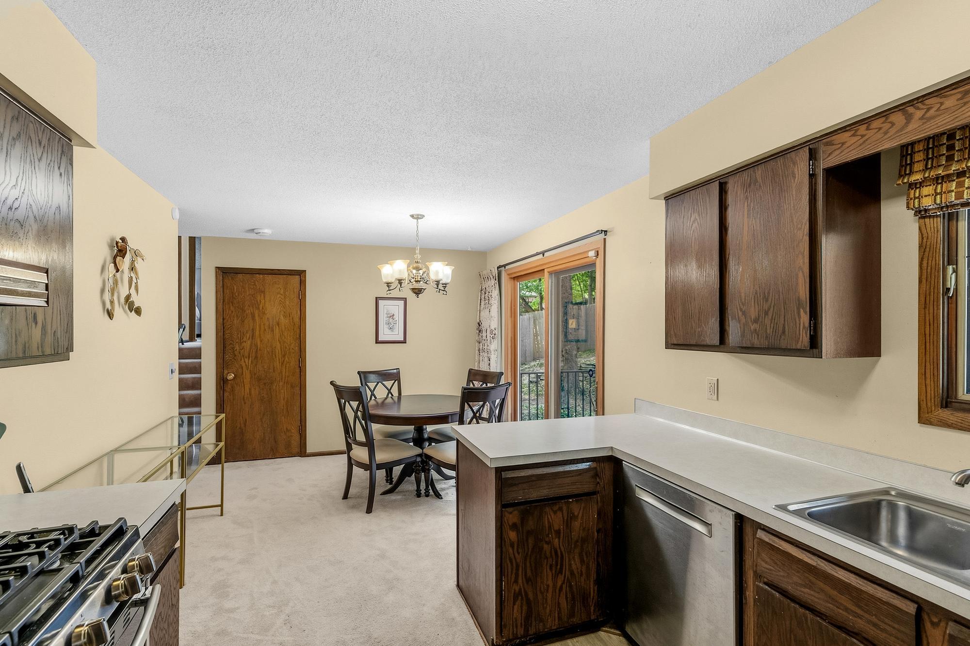 13045 Eveleth Avenue Property Photo 7