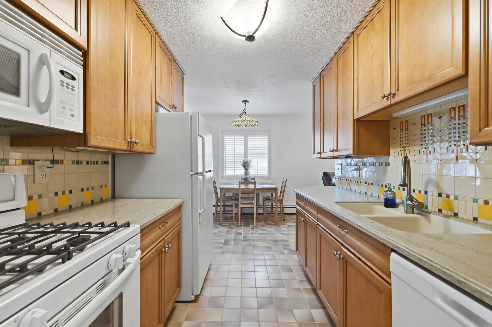 3033 E Bde Maka Ska Parkway 301 Property Photo 9