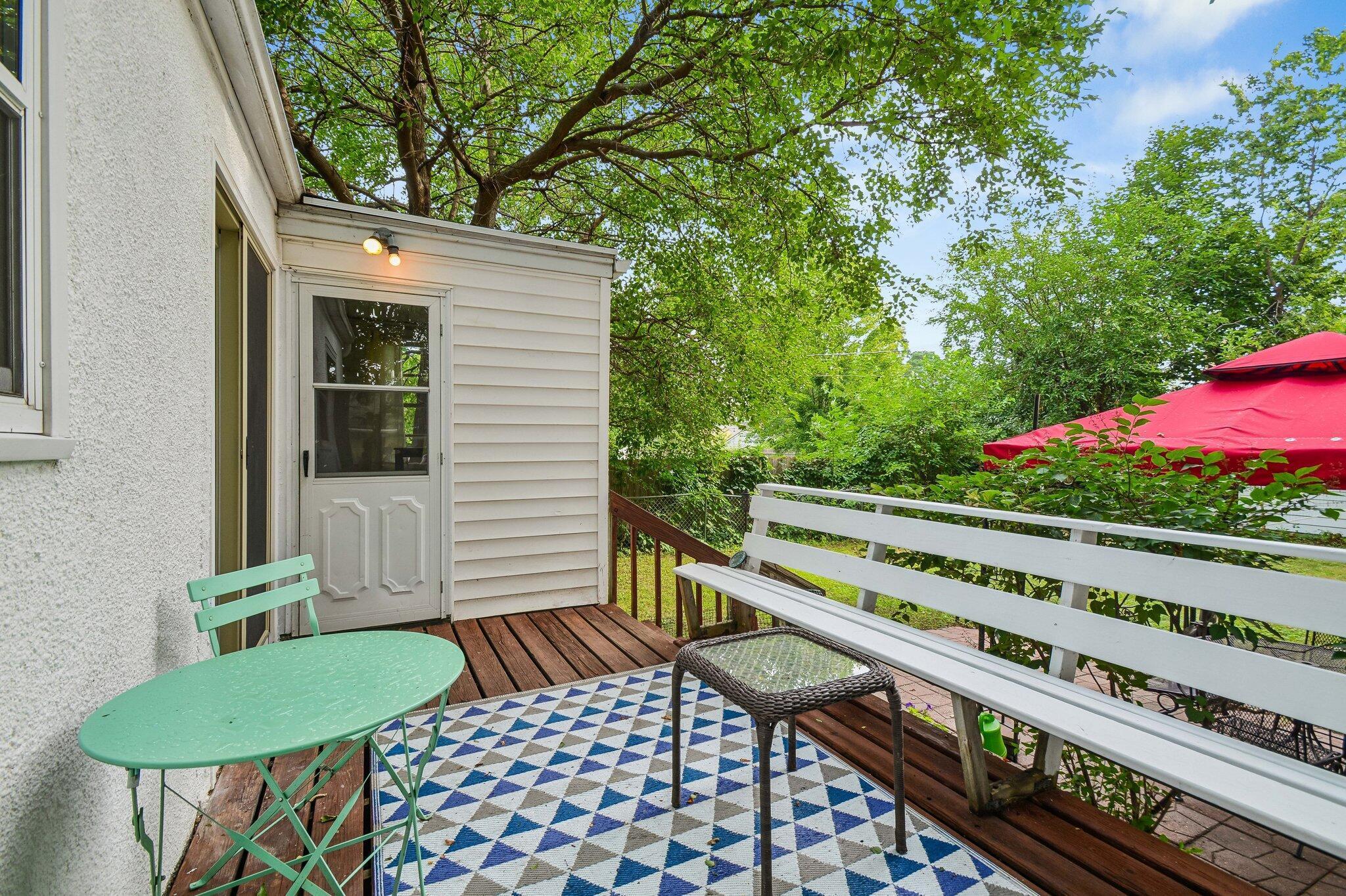 6533 Bloomington Avenue Property Photo 14