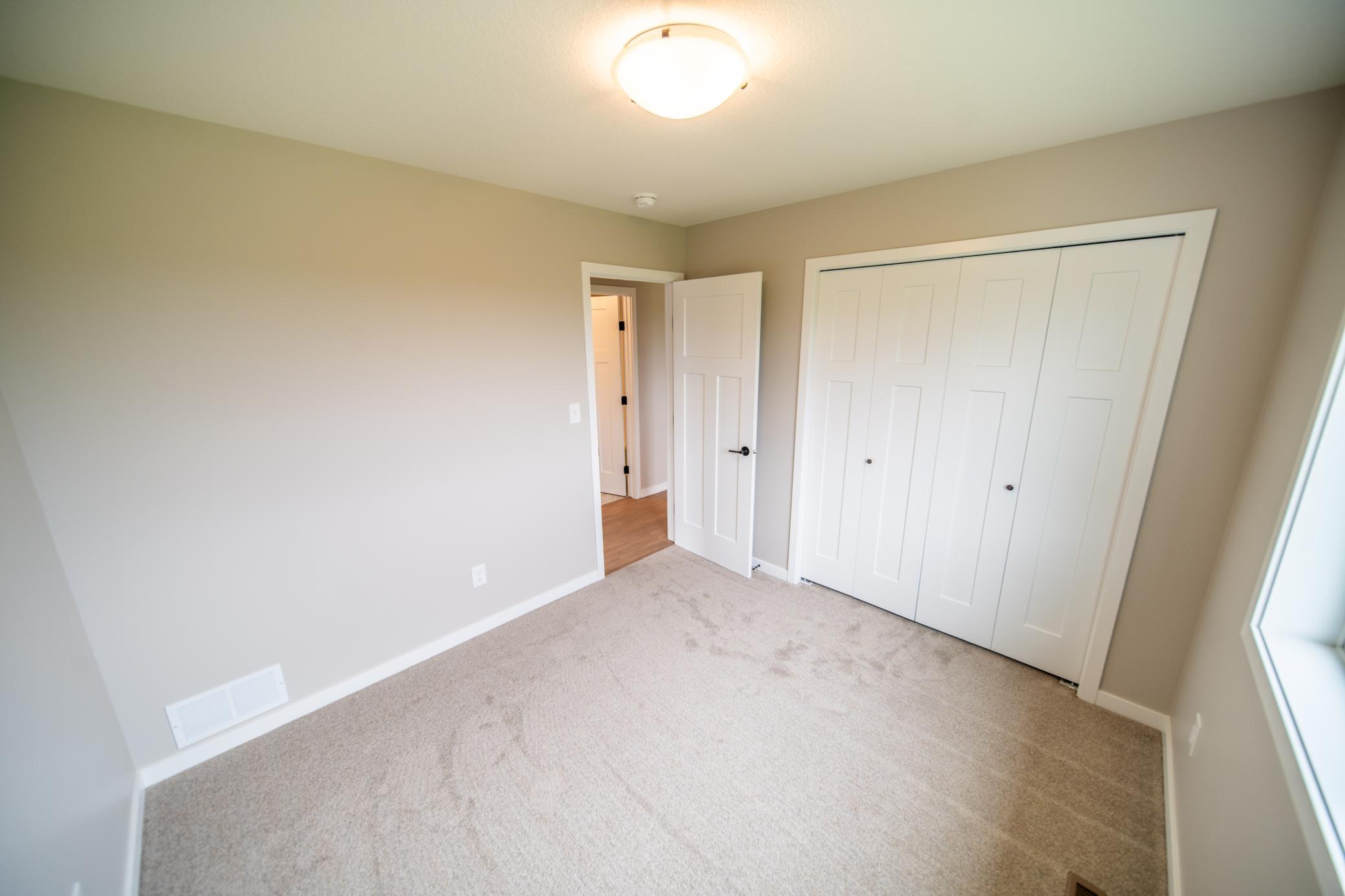 622 7th Ave Ne Property Photo 23