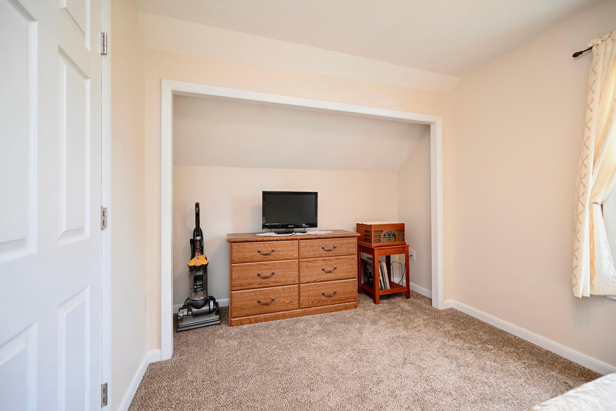 37000 Krage Drive Property Photo 12