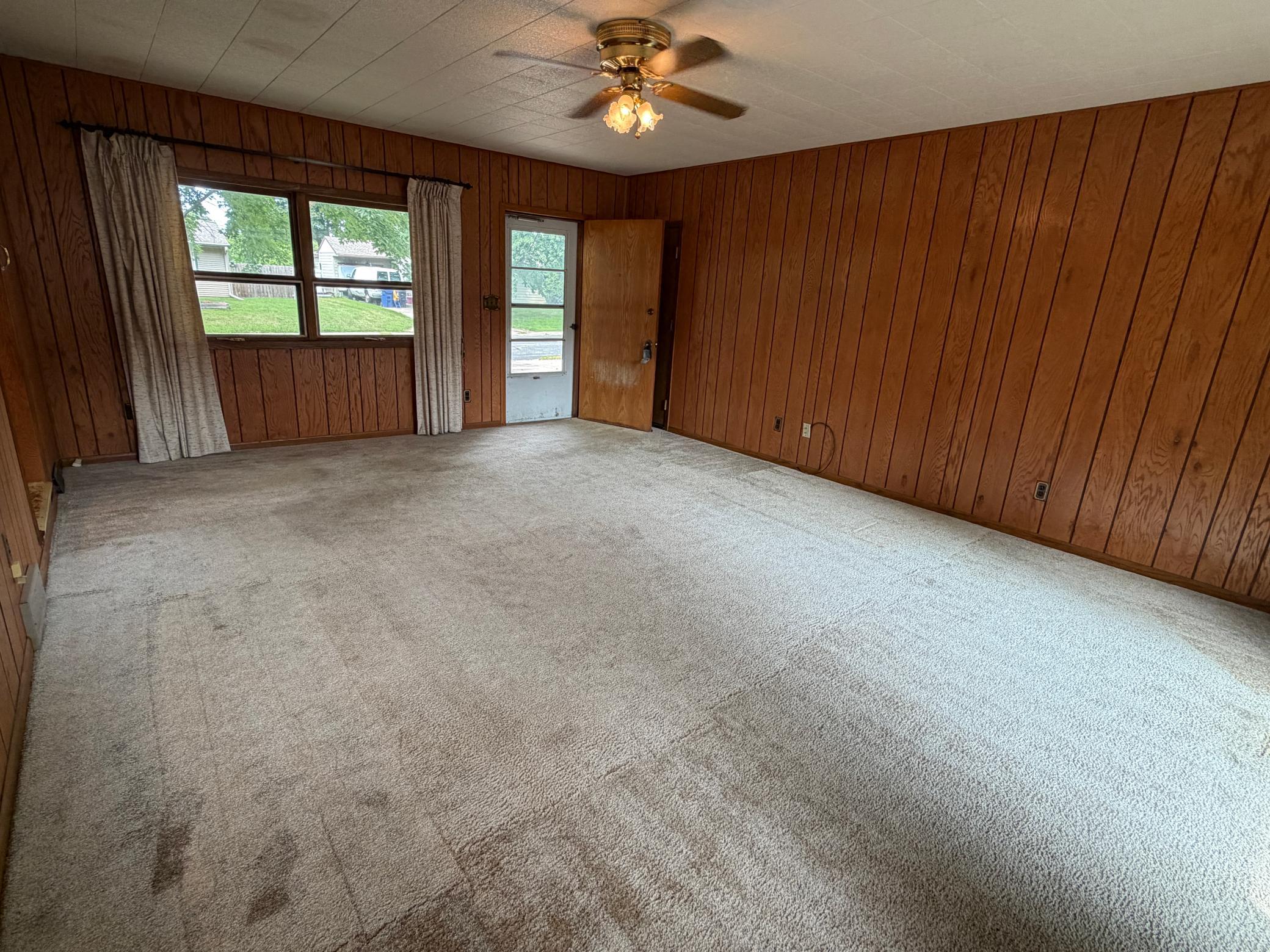 3 Fareway Drive Property Photo 8