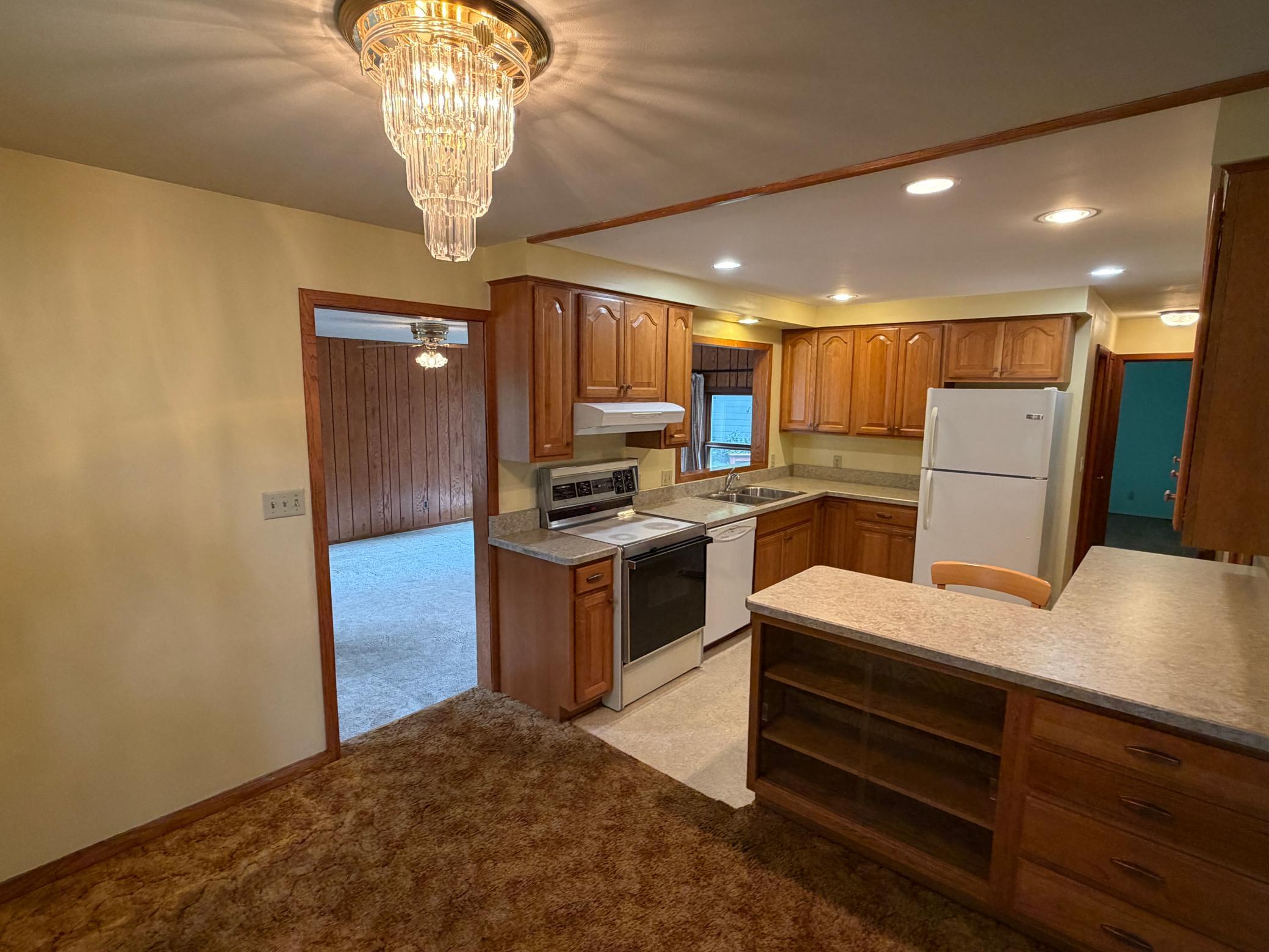 3 Fareway Drive Property Photo 11