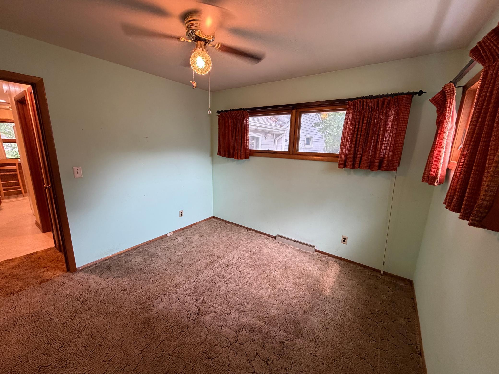 3 Fareway Drive Property Photo 23